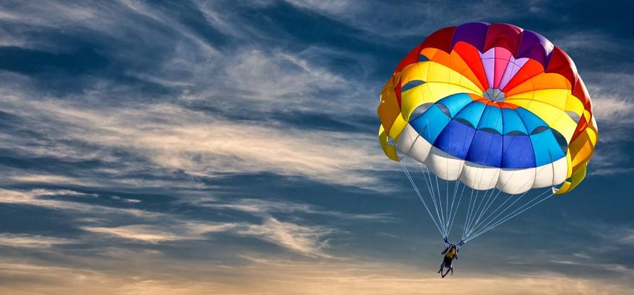 Parachute insurance: Pros and con of this insurance